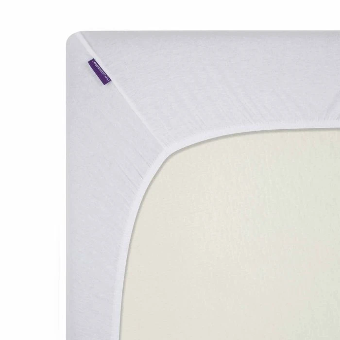 Clevamama Cotton Travel Cot Sheets 2pk-White 5 Clevamama Cotton Travel Cot Sheets 2pk-White - Image 3
