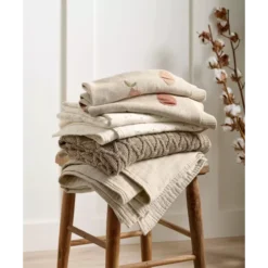 Welcome To The World Seedling Cotbed Quilt - 2.5 Tog 10 Welcome To The World Seedling Cotbed Quilt - 2.5 Tog -Pushchairs Store mamas papas welcome to the world seedling cotbed quilt 2 5 tog 50309283840341 1200x